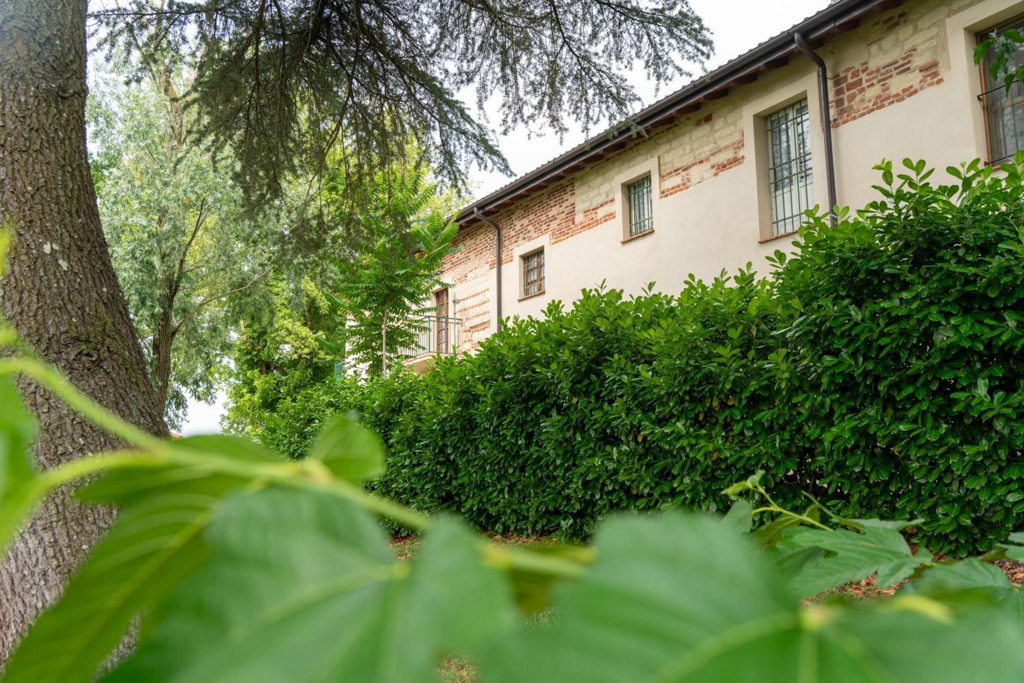 Cascina Baronina Bed and Breakfast Terruggia Buitenkant foto
